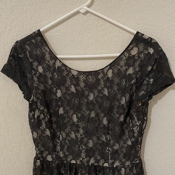 Love on a Hanger Lace Dress - Picture 2 of 4